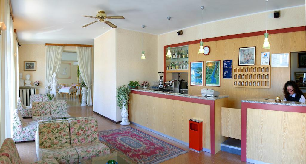 Hotel Marina Bardolino Dış mekan fotoğraf