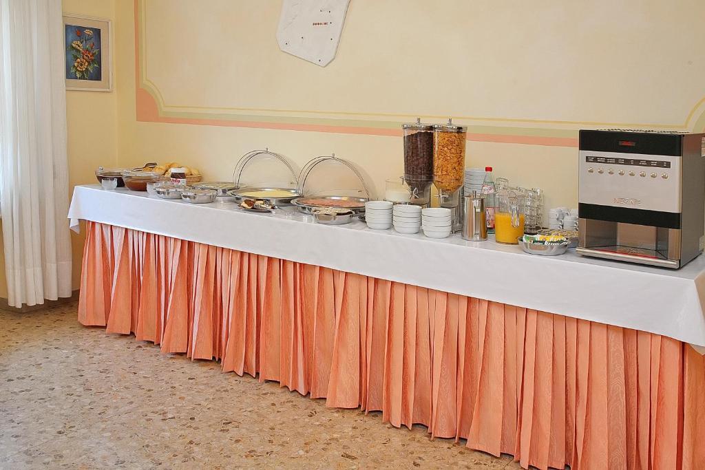 Hotel Marina Bardolino Dış mekan fotoğraf