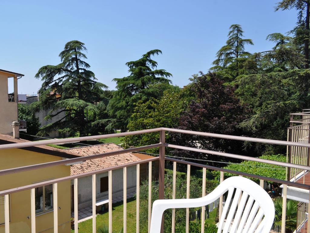 Hotel Marina Bardolino Oda fotoğraf